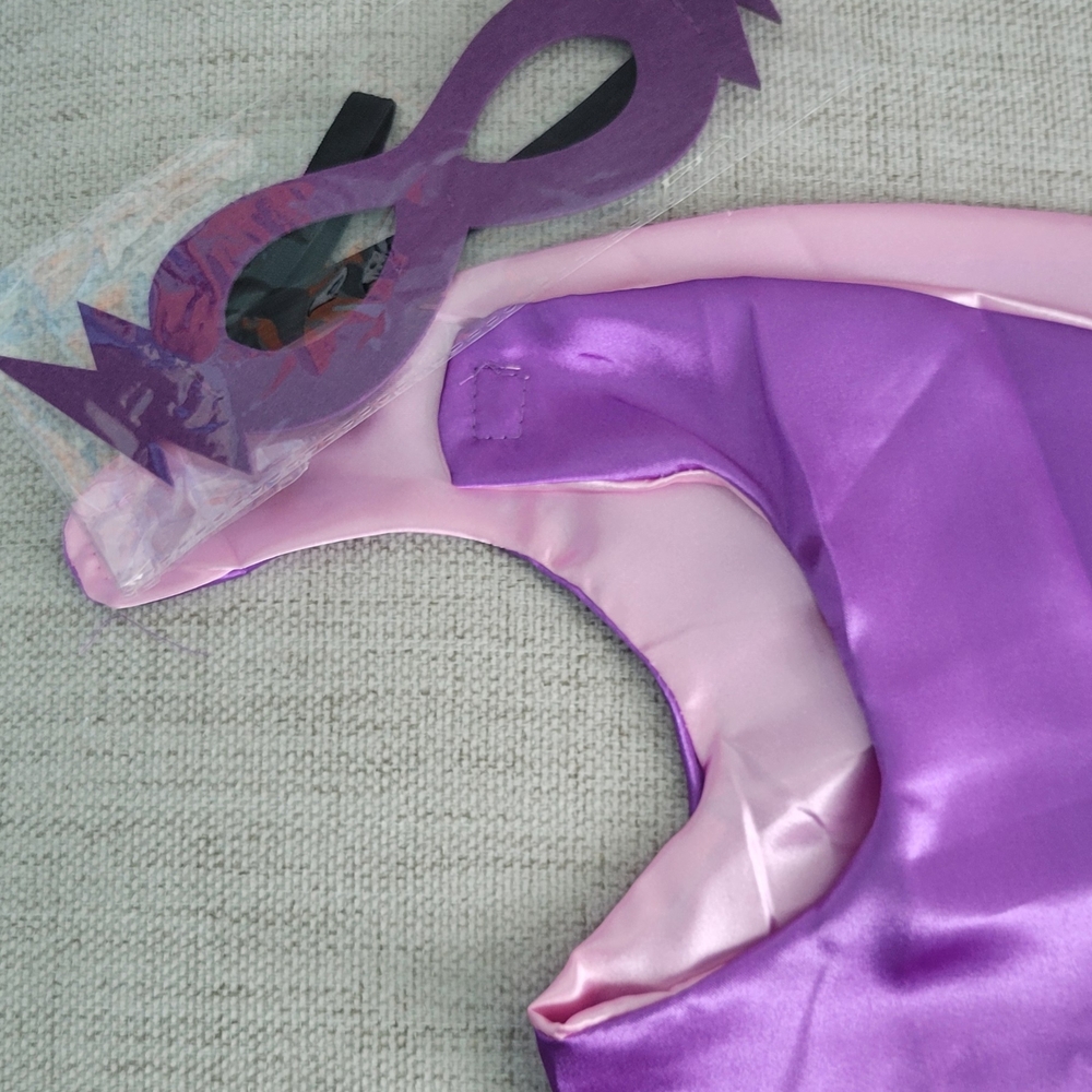 Cape & Mask! SuperHero Kids! REVERSIBLE Purple + Pink